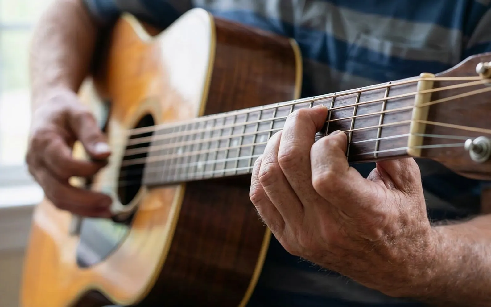 Guitar, music and hands