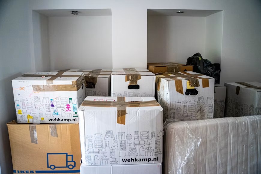 Moving to a Smaller Home in Augsburg: Plan the Furniture Before the Boxes